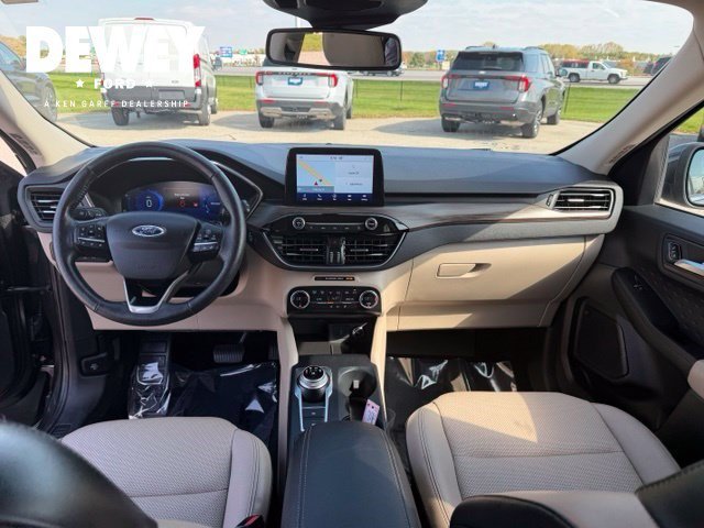 Used 2020 Magnetic Ford Titanium image 29