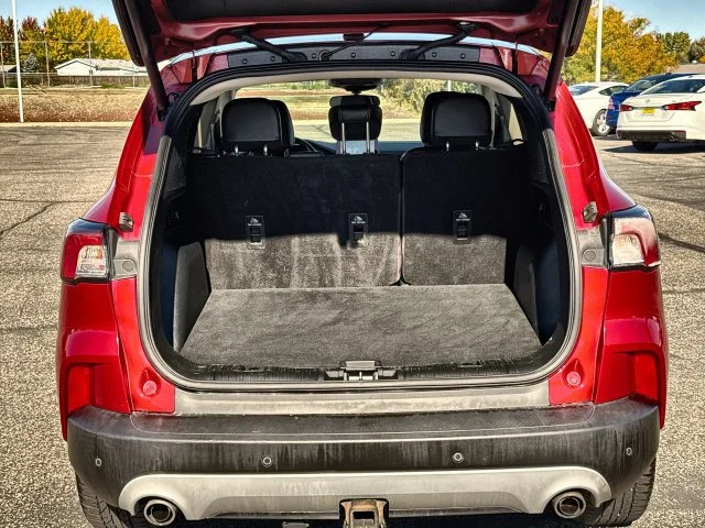 Used 2020 Red Ford SEL image 23