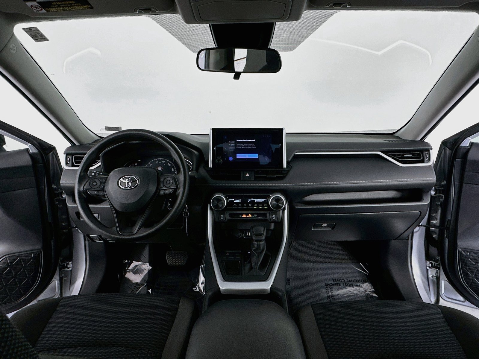 2025 Toyota RAV4 LE - Photo 10