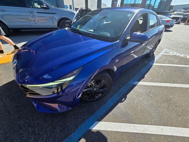 Used 2021 Blue Hyundai SEL image 1