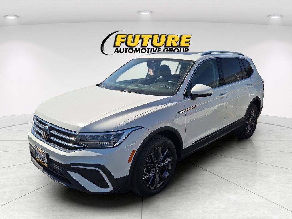 Used 2022 White Volkswagen 2.0T SE image 3