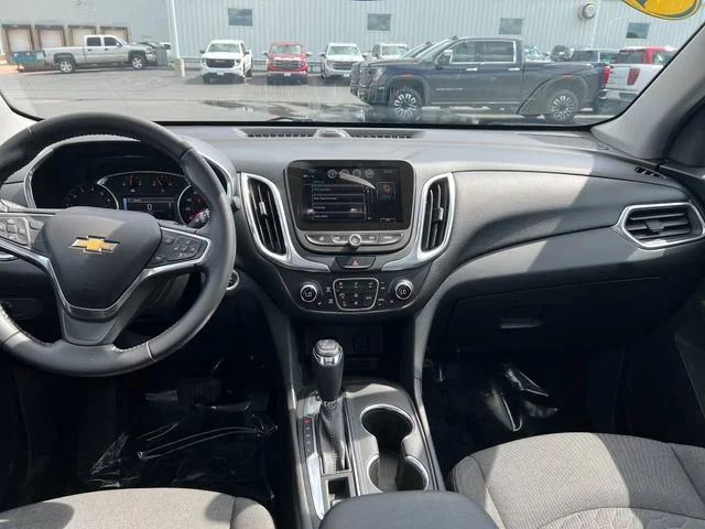 Used 2018 CAJUN RED TINTCOAT Chevrolet LT image 15