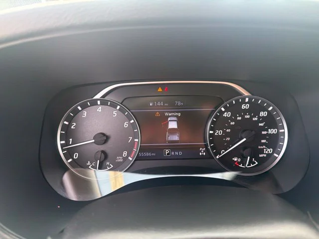 Used 2023 Red Nissan SV image 12
