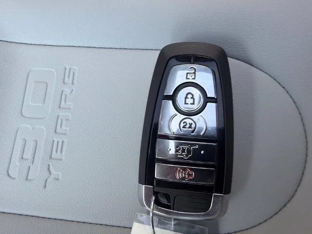 New 2027 Star White Metallic Tri-Coat Ford MAX Platinum image 60