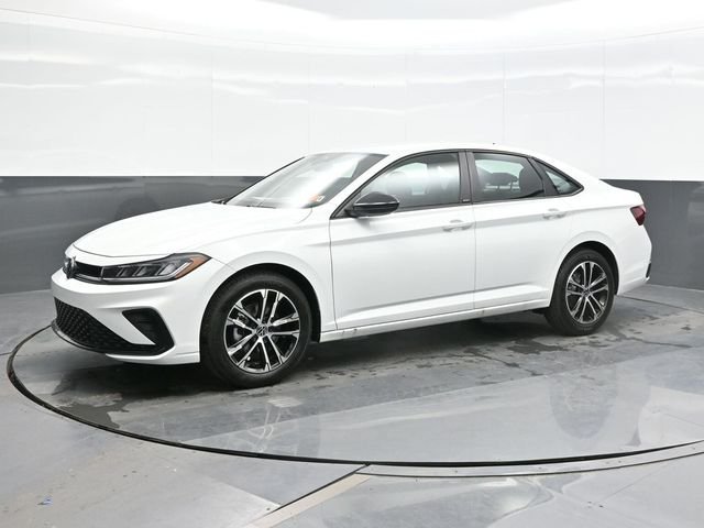 2025 Volkswagen Jetta Sport - Photo 5