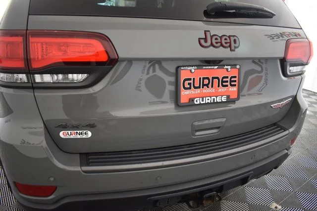 Used 2021 Gray Jeep Trailhawk image 4