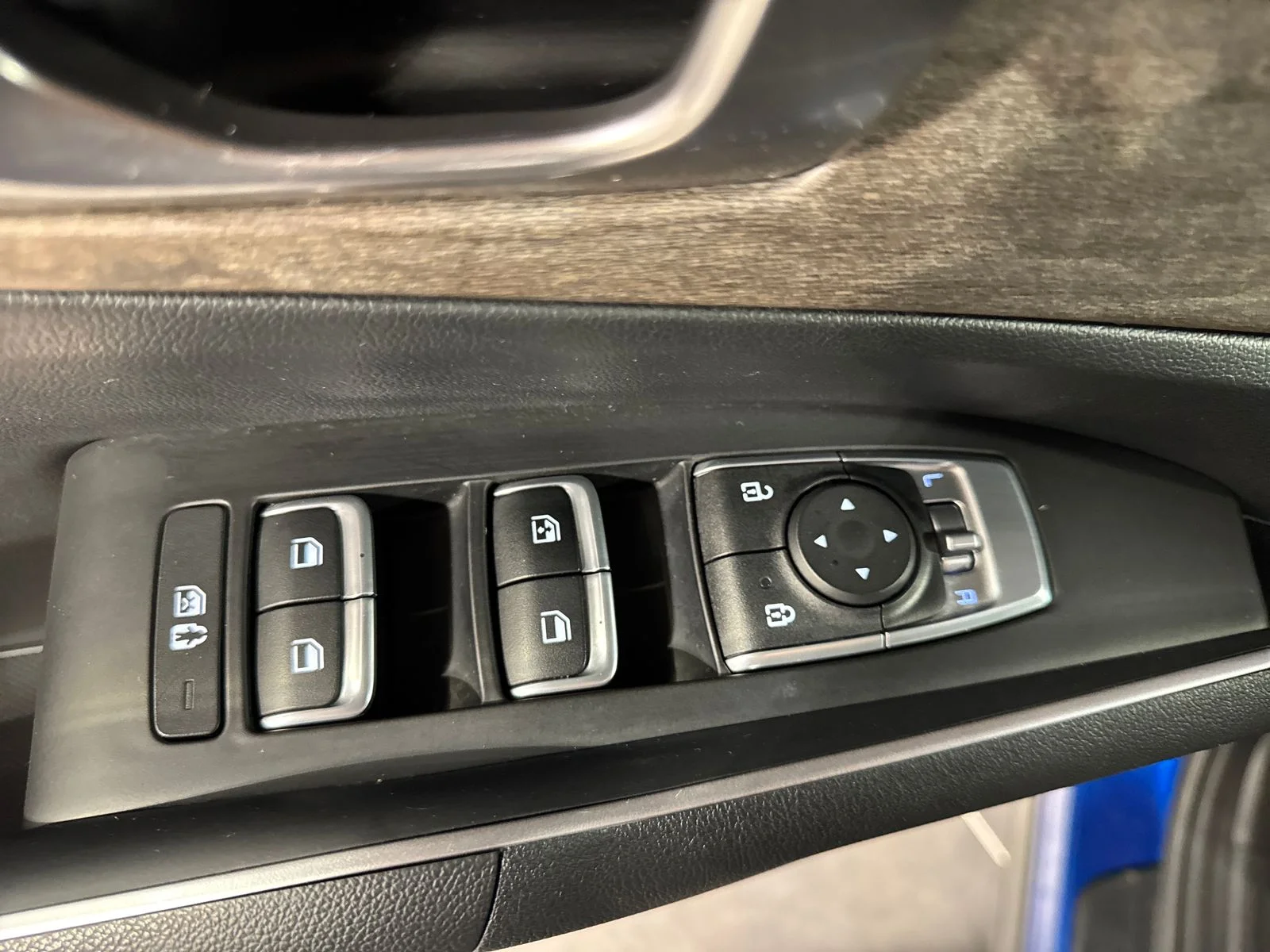 Certified Used 2021 Blue Kia EX image 18