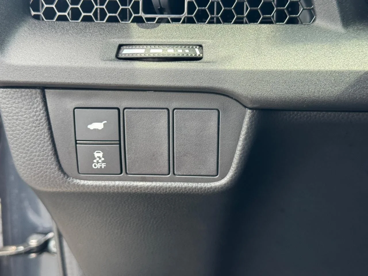 2025 Honda CR-V Sport-L - Photo 23