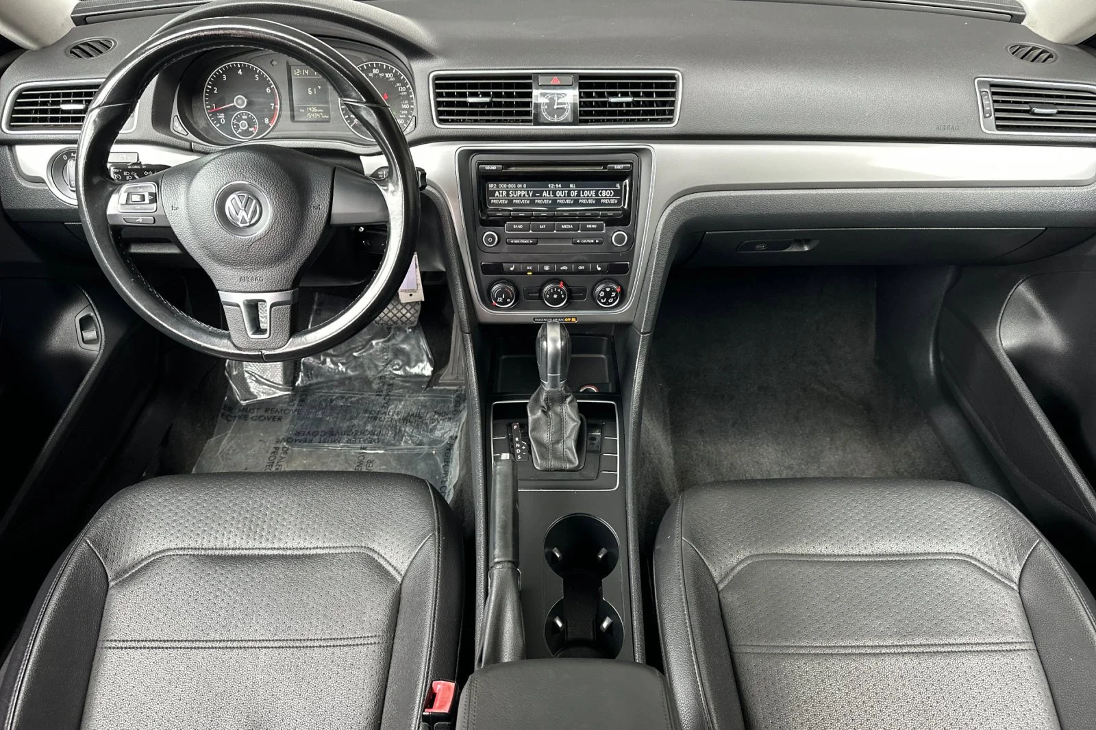 Used 2015 Silver Volkswagen  image 13