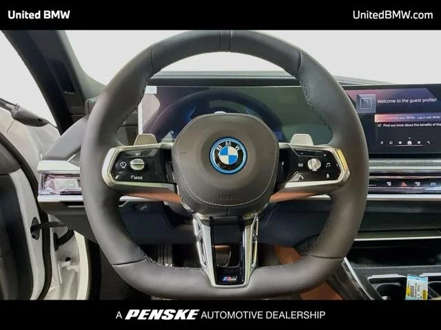 New 2026 Mineral White Metallic BMW 7 Series image 6