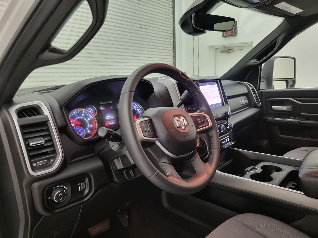 Used 2024 White Ram Big Horn image 30