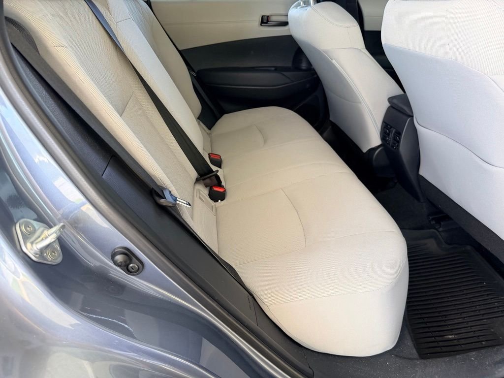 Used 2022 Blue Toyota L image 26