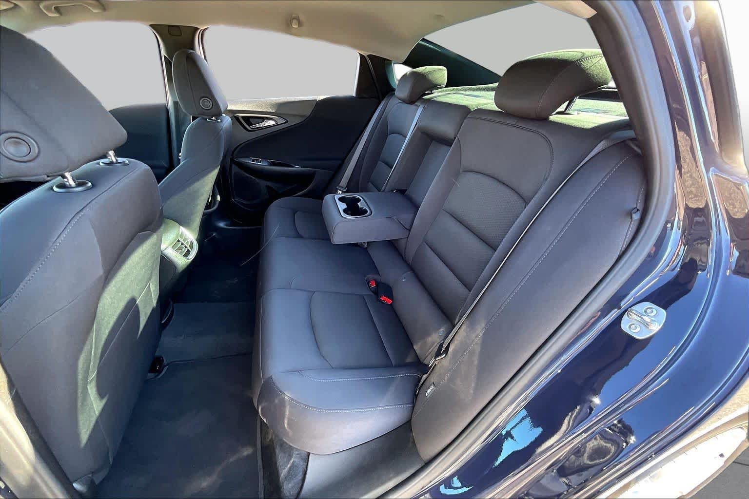 Used 2025 Night Chevrolet LT image 19