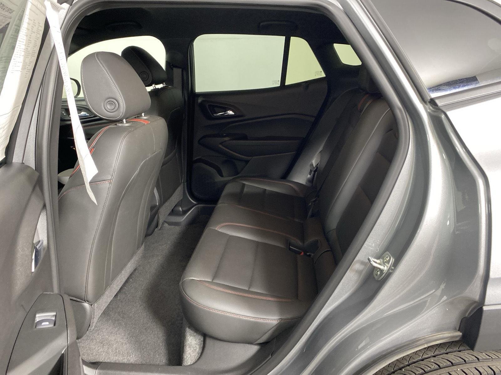 Used 2025 Sterling Gray Metallic Chevrolet 2RS image 9