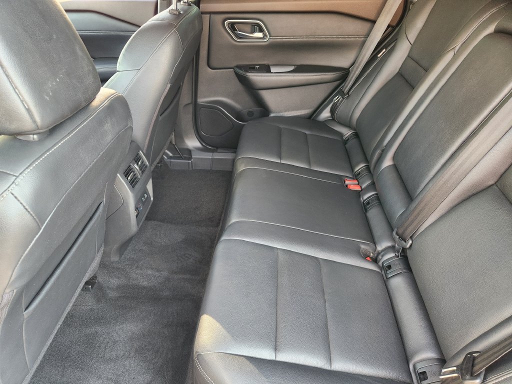 Certified Used 2021 Gray Nissan SL image 32