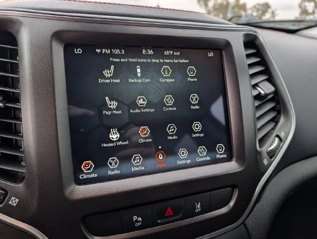 Used 2021 Black Jeep Trailhawk image 21