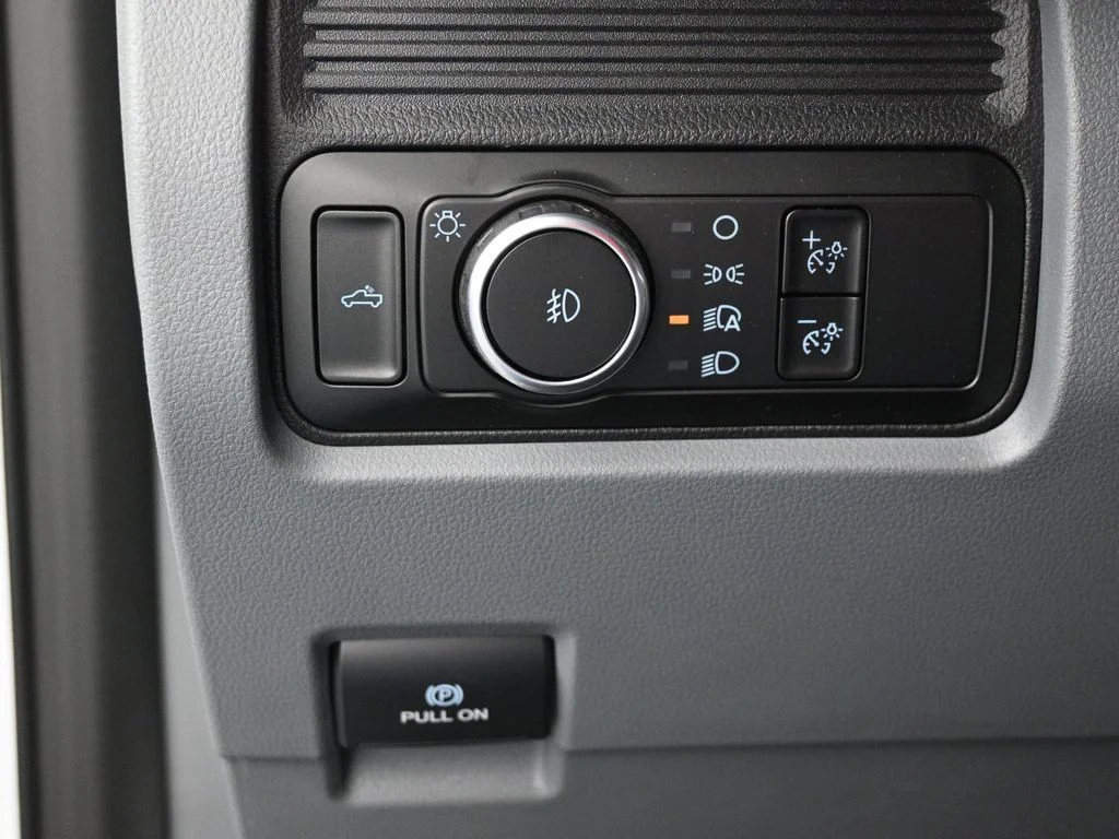 2026 Ford F-350 Super Duty XL - Photo 11