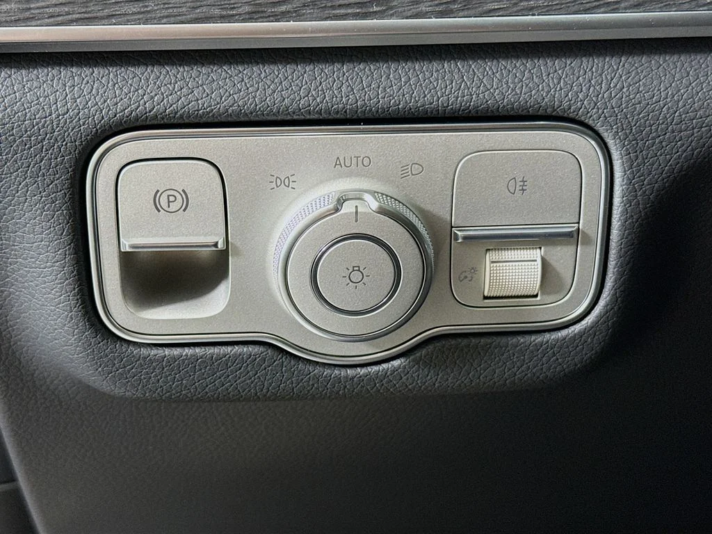 Certified Used 2026 Black Mercedes-Benz GLS 450 image 10