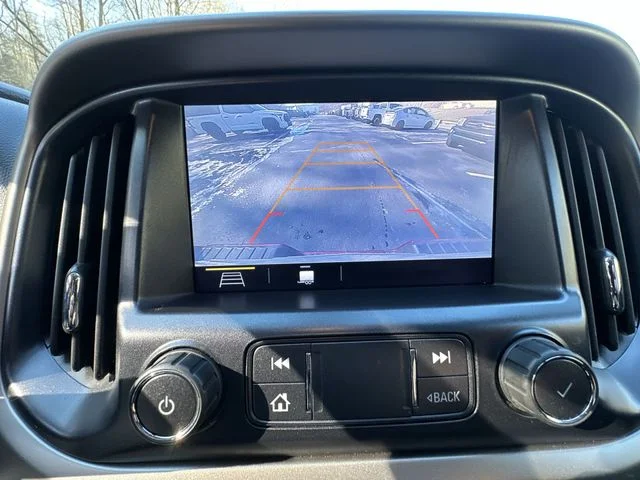 Used 2019 Red Chevrolet Z71 image 21