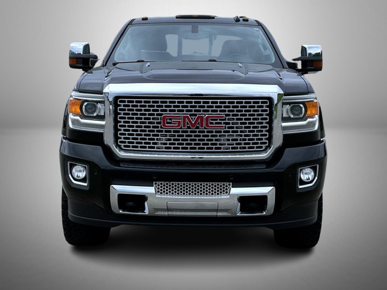 Used 2016 Black GMC Denali image 2