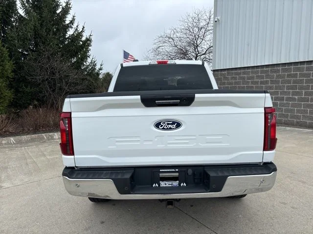 Certified Used 2024 Oxford White Clearcoat Ford XLT image 8
