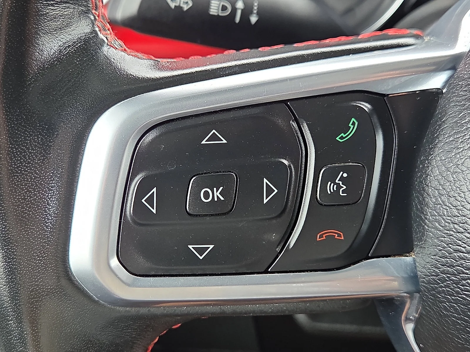 Used 2022 Granite Crystal Metallic Clearcoat Jeep Rubicon image 21