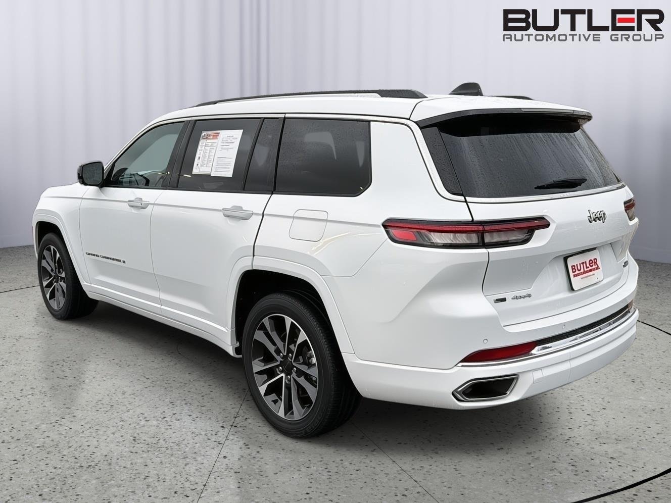 Used 2023 Bright White Clearcoat Jeep Overland image 4