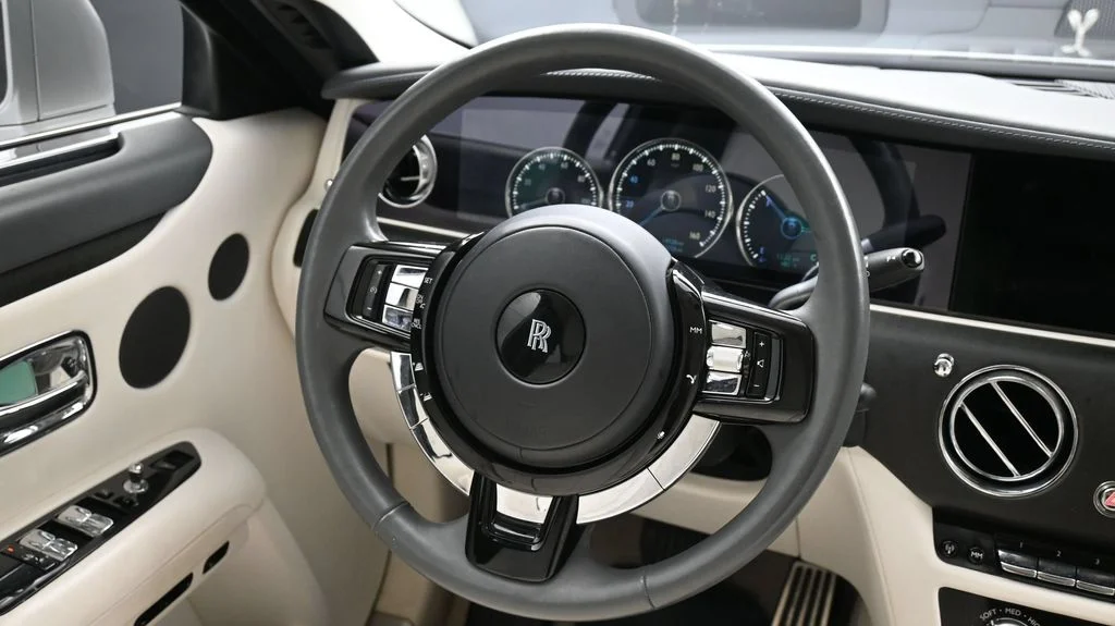 Certified Used 2022 White Rolls-Royce  image 17