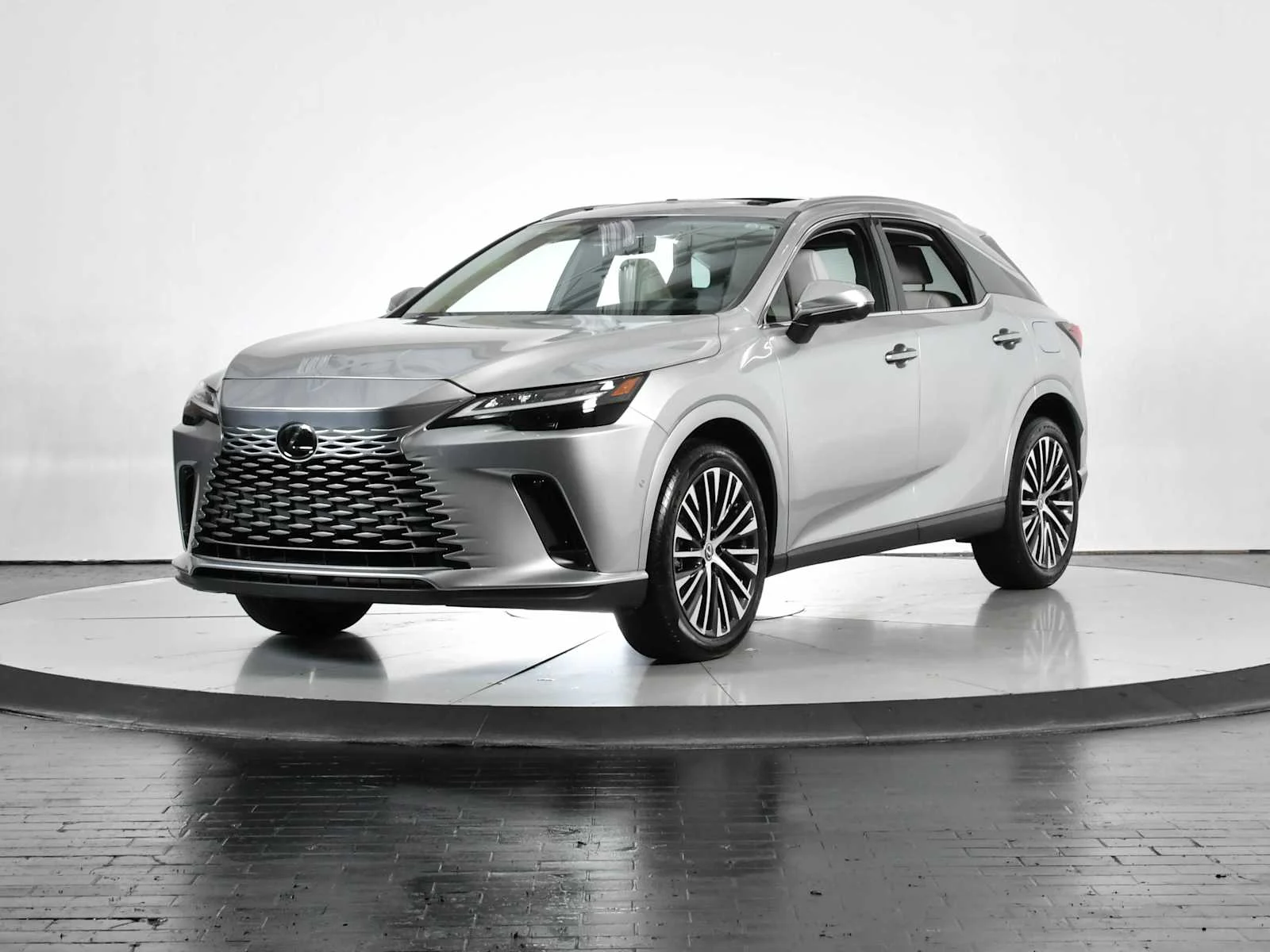 2025 Lexus RX 350's photo