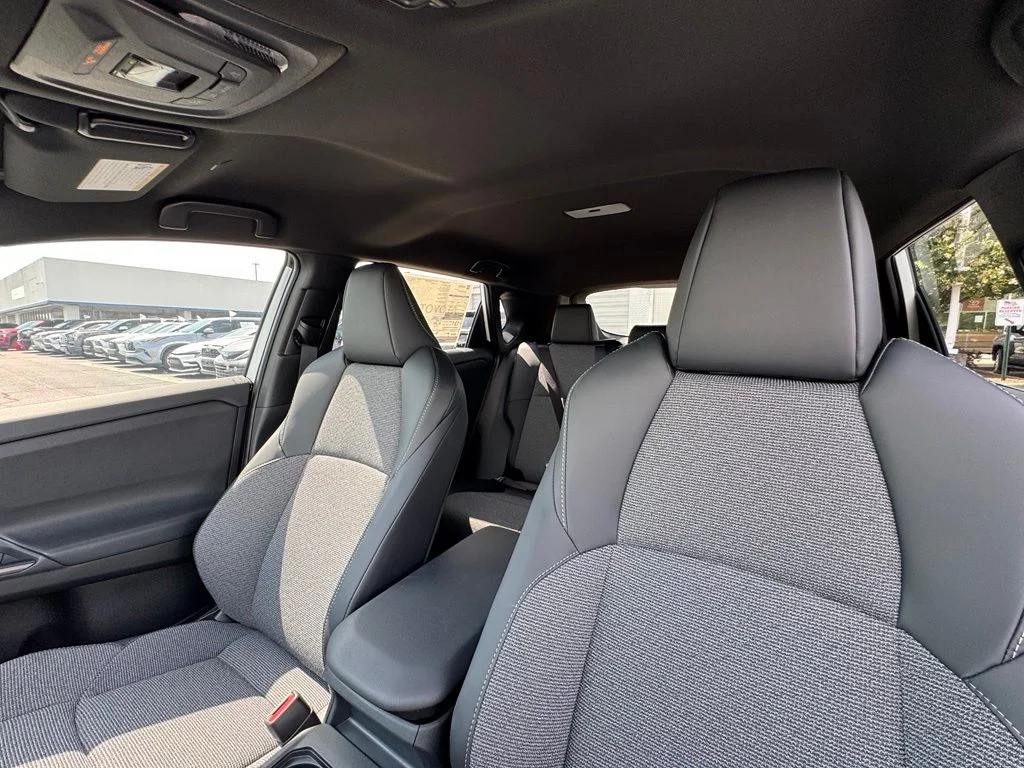 New 2026 Wind Chill Pearl Toyota XLE image 19