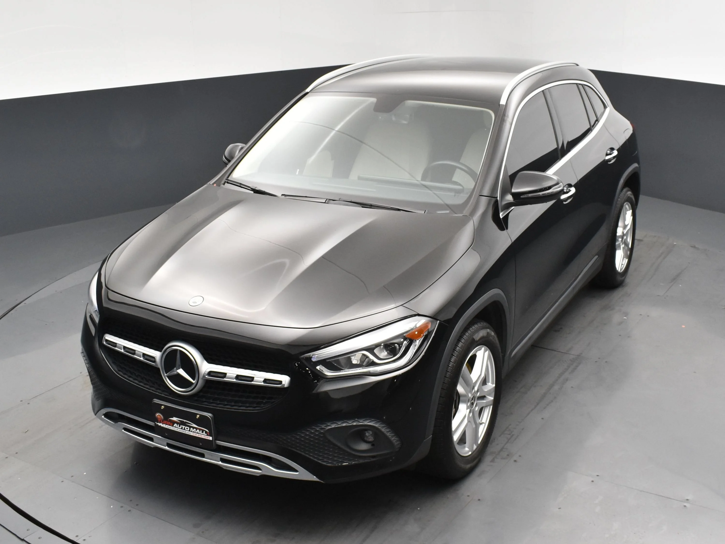 Used 2021 Night Black Mercedes-Benz GLA 250 image 17