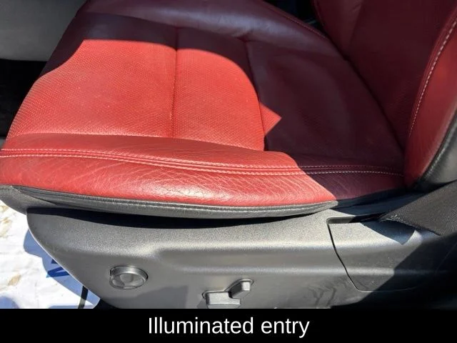 Used 2018 White Dodge SRT image 16