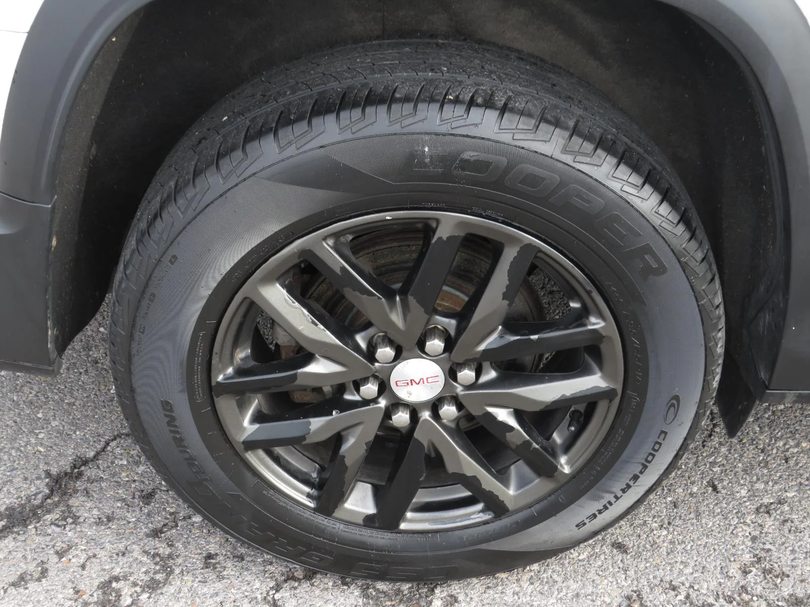 Used 2018 SUMMIT WHITE GMC SLT image 18