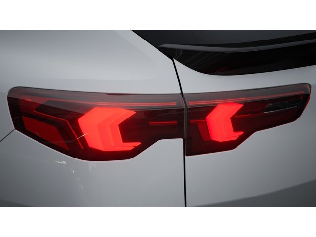 New 2027 Alpine White BMW  image 8