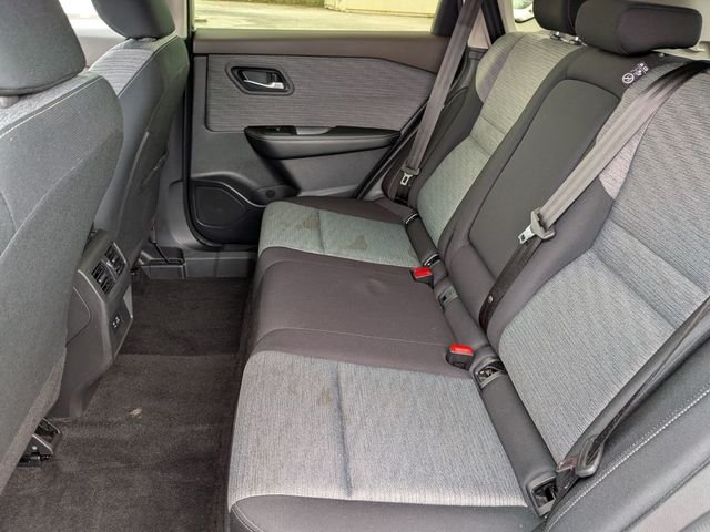 Used 2023 Gray Nissan SV image 25