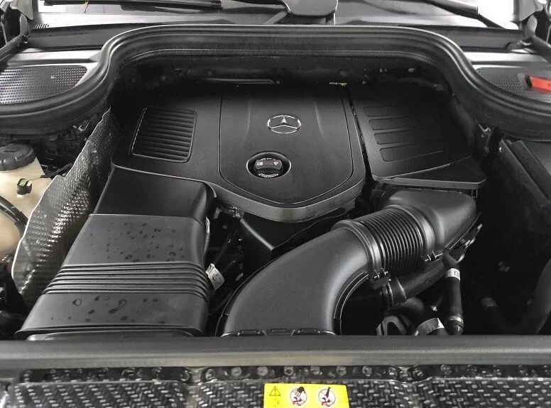 Used 2025  Mercedes-Benz GLE 450e image 6