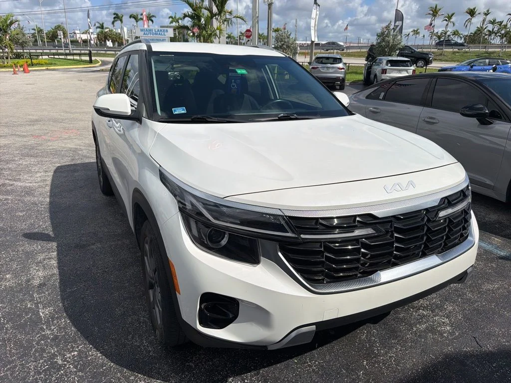 2024 Kia Seltos 2.0 S FWD's photo
