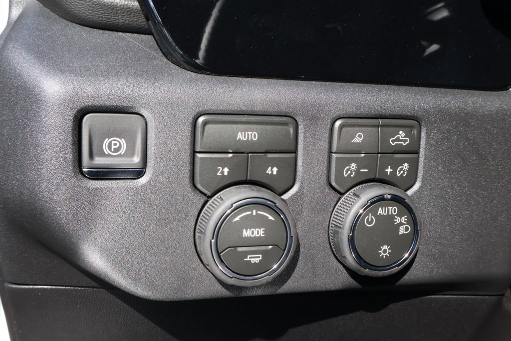 2026 Chevrolet Silverado 1500 LT - Photo 18