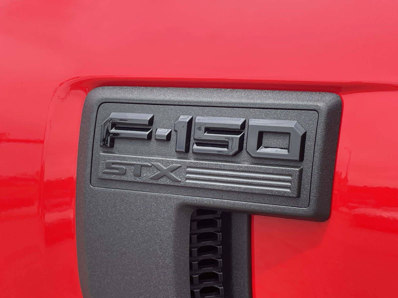 Used 2023 Race Red Ford XL 4WD SuperCab 6.5 Box image 12