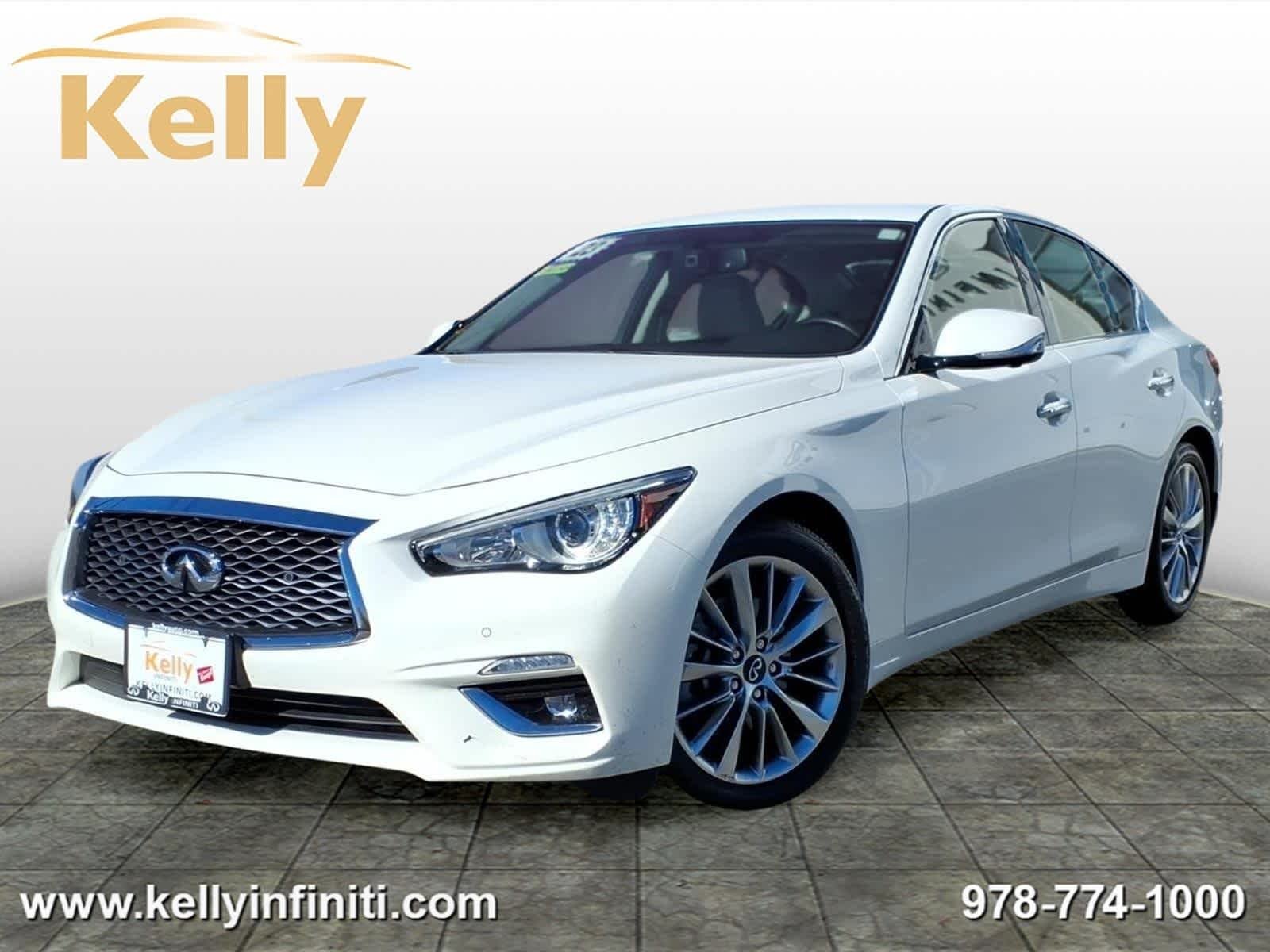 2023 INFINITI Q50 LUXE