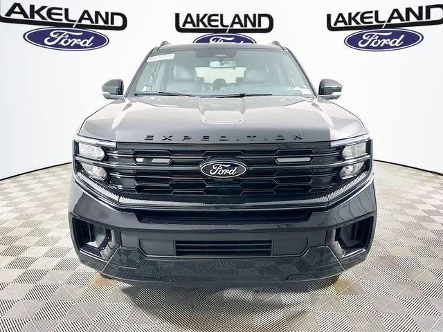 New 2026 Ford Expedition Platinum