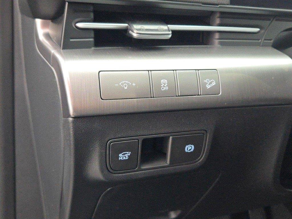 Used 2026 Cyber Gray Metallic Hyundai Limited image 22