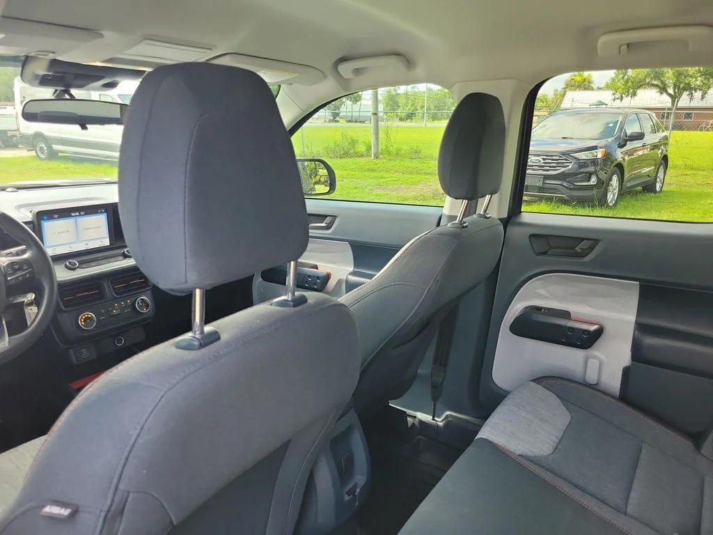 Used 2024 Gray Ford XLT image 12