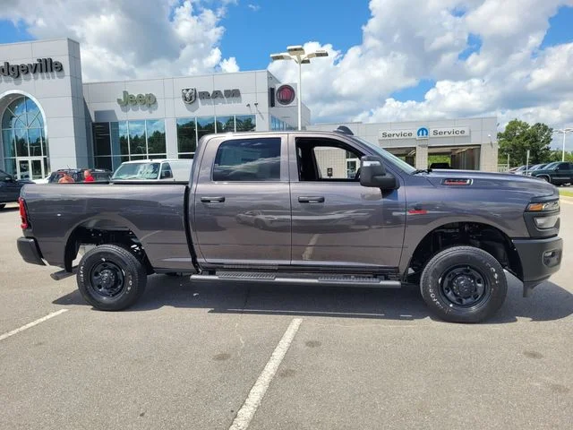 2025 RAM 2500 Tradesman - Photo 14