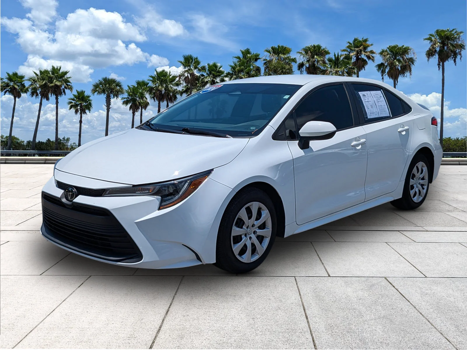 Used 2024 Ice Toyota LE image 3