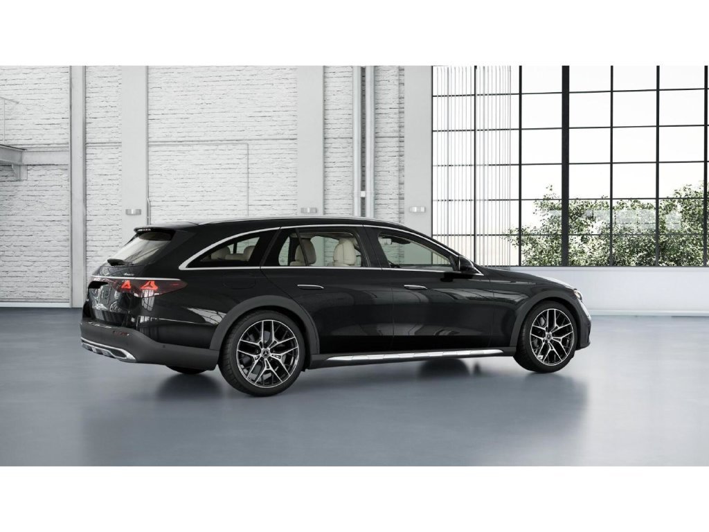 New 2027 Obsidian Black Metallic Mercedes-Benz E 450 image 18