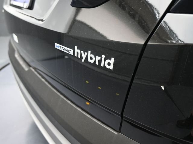Used 2025 Gray Hyundai SEL Convenience image 22