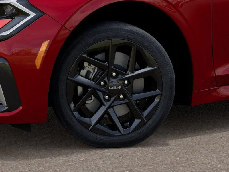2025 Kia K5 LXS - Photo 9