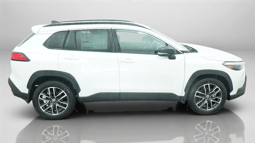 New 2026 Wind Chill Pearl Toyota XLE image 7