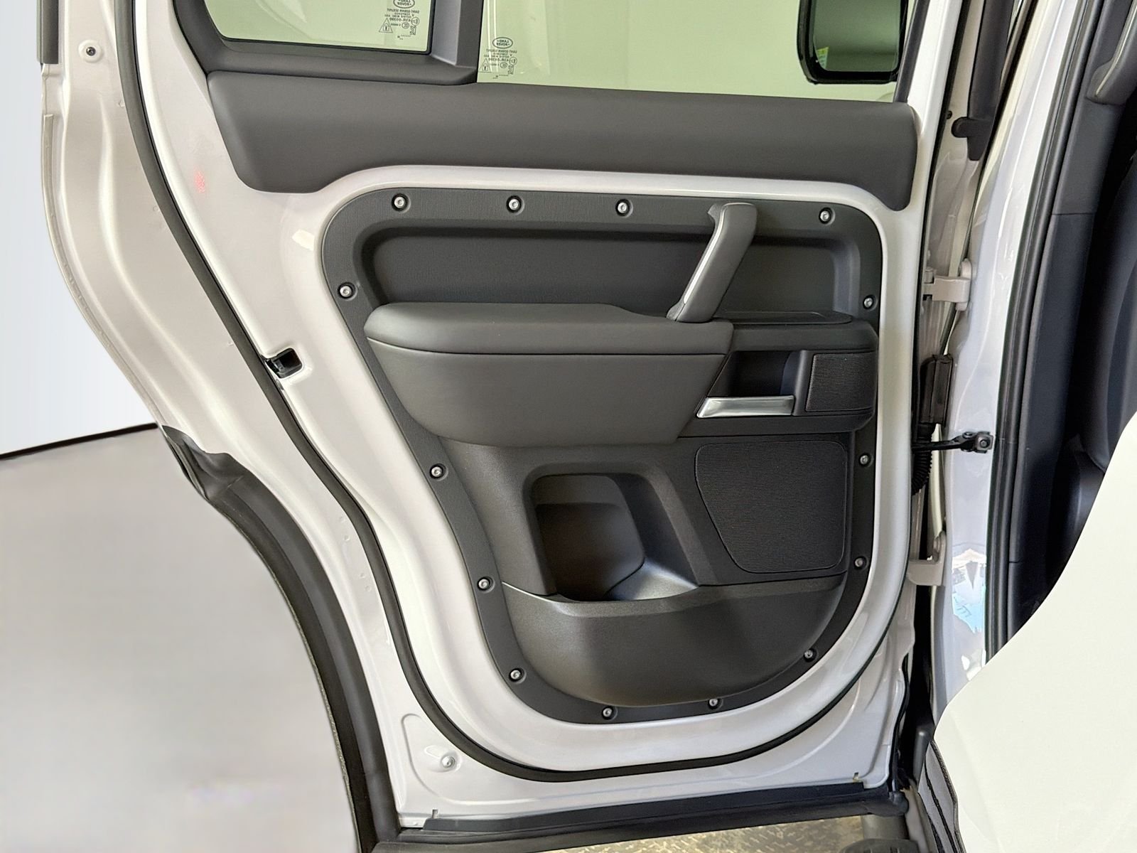 New 2026 Borasco Grey Land Rover X-Dynamic SE image 26